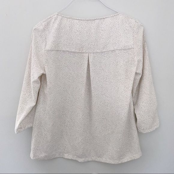 Lauren Conrad cream floral print top - Picture 5 of 7